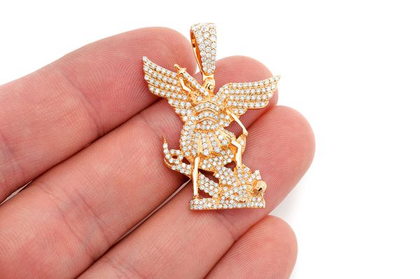 1.50ct Diamond Archangel St Michael Pendant 18K Solid Gold - Image 3