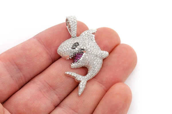 2.75ct Diamond Shark Pendant 18K Solid Gold - Image 6