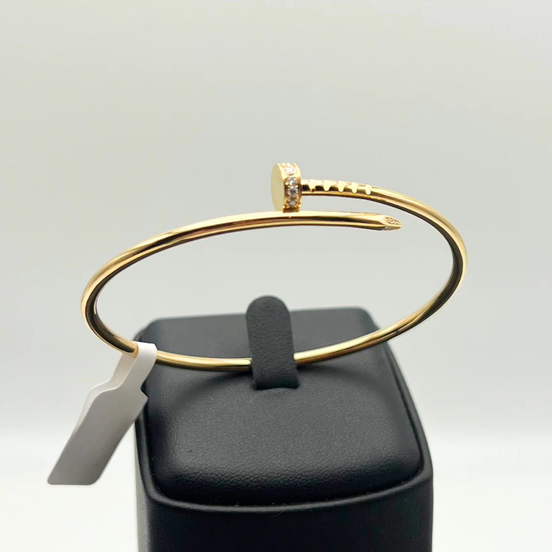 Cartier Juste Un Clou Diamond Tip Small Bracelet 18K Yellow Gold - Image 10