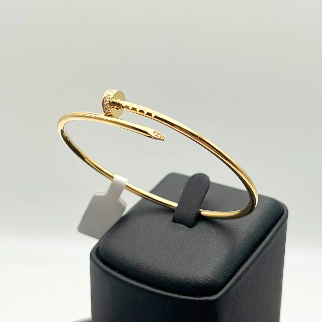 Cartier Juste Un Clou Diamond Tip Small Bracelet 18K Yellow Gold - Image 4