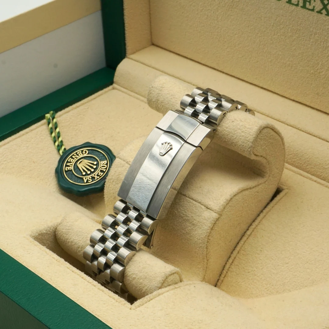 Rolex Sky-Dweller 336934 Mint Green Dial Jubilee 2024 - Image 14