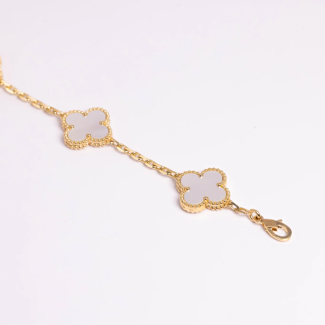 Van Cleef & Arpels Vintage Alhambra Bracelet 5 Motifs White Mother-Of-Pearl 18K Yellow Gold - Image 3