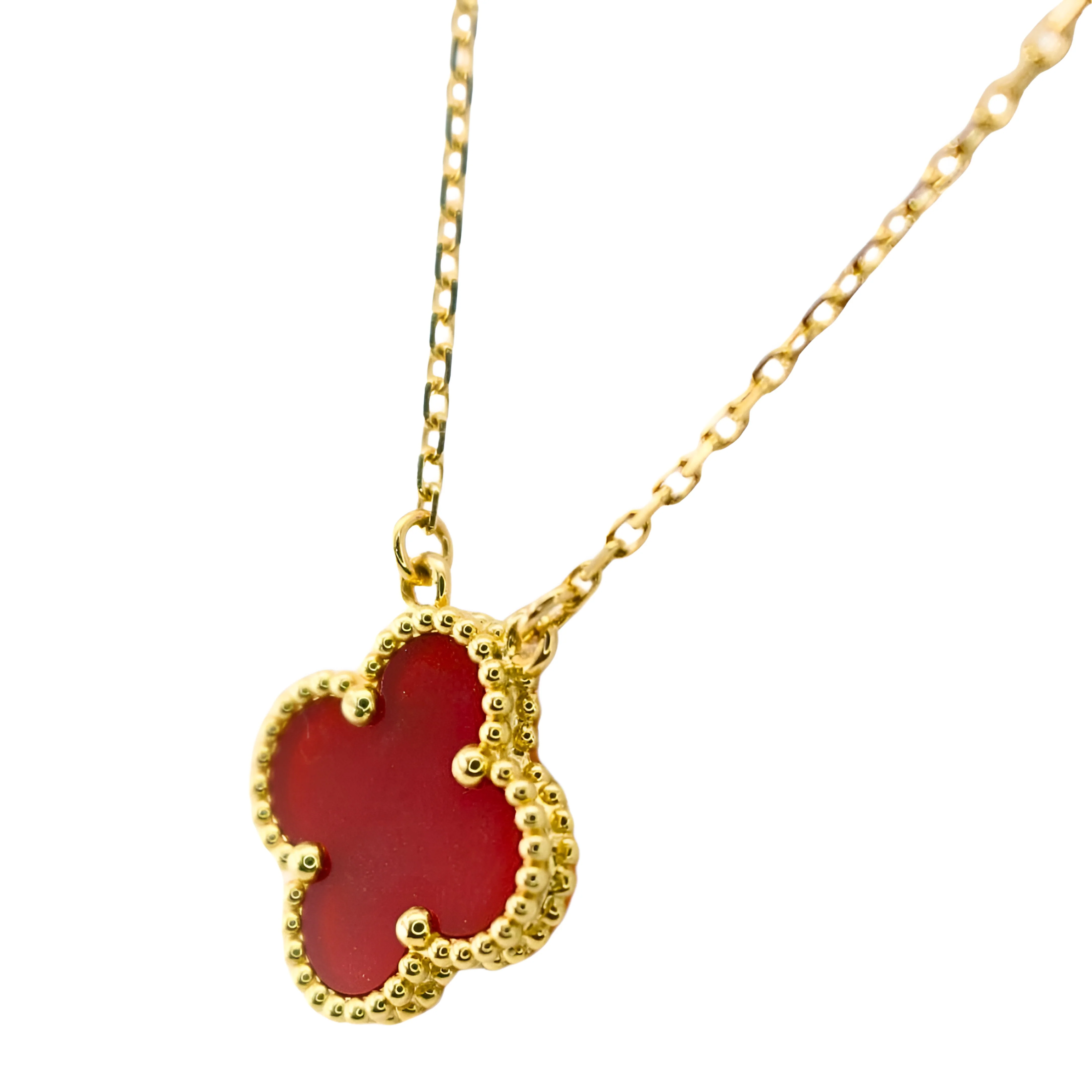 Van Cleef & Arpels Vintage Alhambra Pendant Carnelian 18K Yellow Gold - Image 4