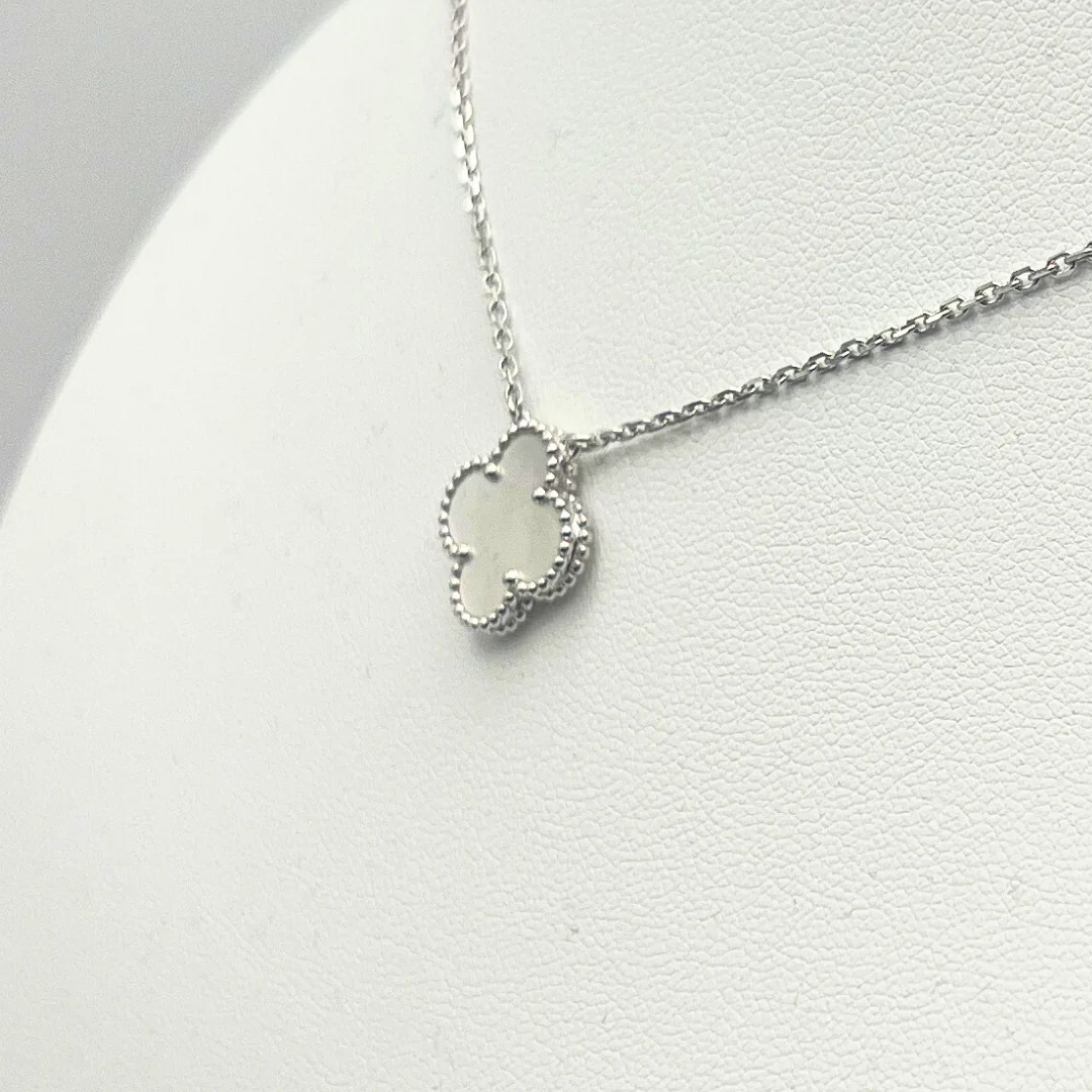 Van Cleef & Arpels Vintage Alhambra Pendant Mother-Of-Pearl 18K White Gold - Image 11