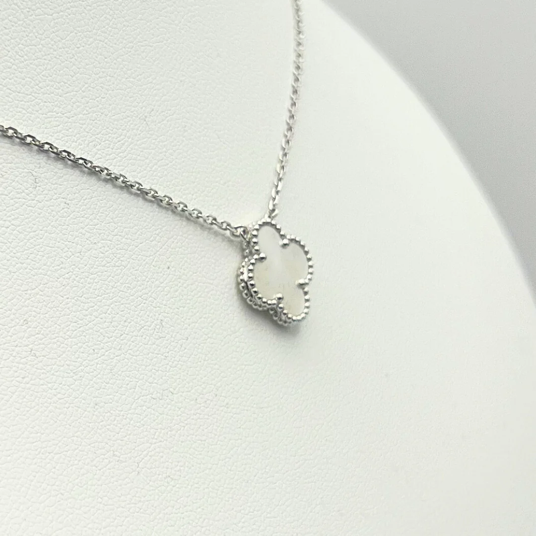 Van Cleef & Arpels Vintage Alhambra Pendant Mother-Of-Pearl 18K White Gold - Image 13