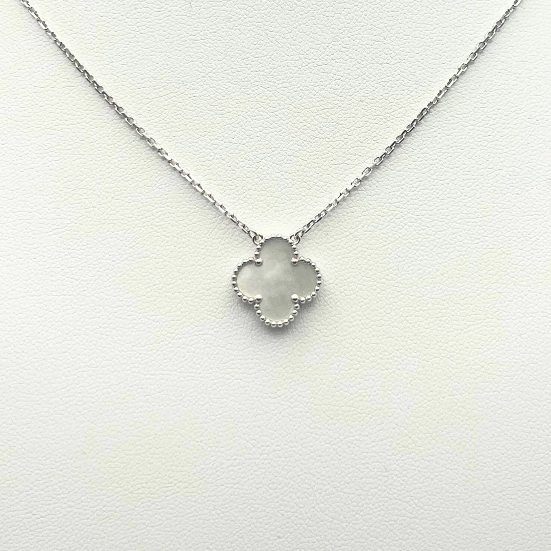 Van Cleef & Arpels Vintage Alhambra Pendant Mother-Of-Pearl 18K White Gold - Image 6